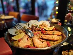 传统西班牙海鲜饭-BROWNSTONE布朗石西班牙餐厅(富城店)