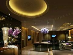 -唛客疯量贩式KTV(金飞达广场店)