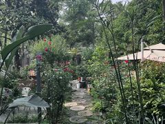 -谷咖啡·鲜花绿植花园餐厅