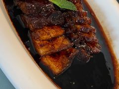 招牌焦糖黑叉烧-维园悦谱·海派家常菜(乌鲁木齐南路店)