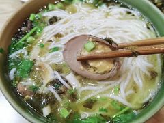 -全家福米线