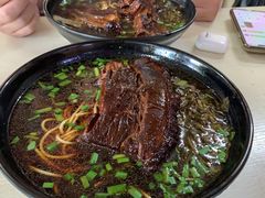 大肉面-小龙大肉面馆