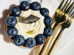 -UNI UNI(环亚凯瑟琳店)