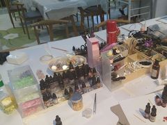-郑在DIY·潮玩银饰绘画手作(中央大道旗舰店)