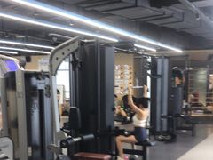 -超鹿运动(五四路恒力城店)