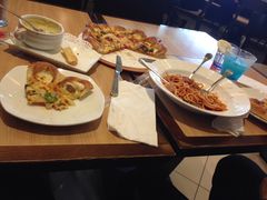 -必胜客(安盛金马店)