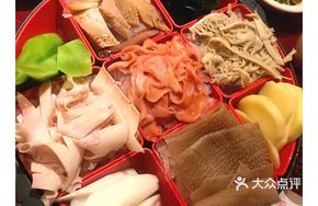 Nine Delicacies of the Yangtze River