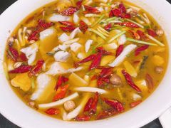 -芳芳私房菜·精做淮扬菜(承德路店)