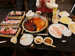 -百年川椒重庆老火锅(光谷店)