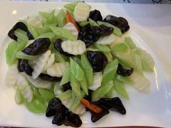 -凤凰园烤鸭店·唐山菜·传承花椒肉(老唐丰路店)