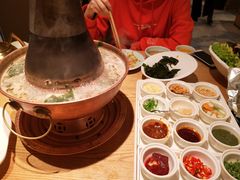 -额尔敦传统涮(公园西路店)