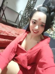 -盘子女人坊古装写真摄影