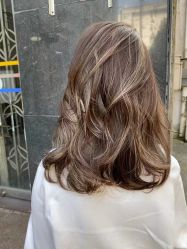 -卓梵美发·精品Salon