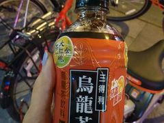 -全家便利店(愚园店)