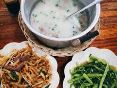 干炒牛河-南记食粥坊·宵夜大排档(莲花总店)