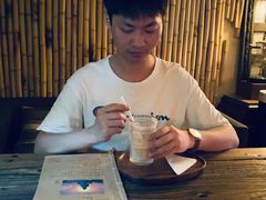 -樹下遇见树·咖啡