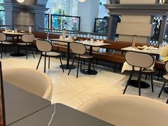 -必胜客(砂之船中东奥莱店)