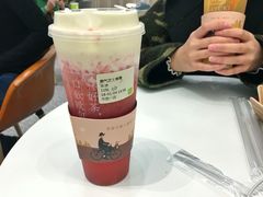 -奈雪的茶(市百一店)