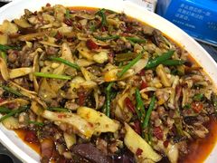 -江湖黑大兔(杨家坪店)