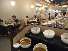 -呷哺呷哺(普陀乐购真北店)