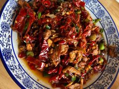 土干辣椒炒肉-瑶河山里菜