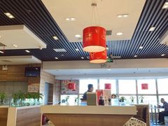 大堂-嘉和一品粥(首经贸店)