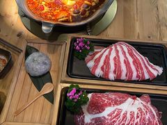 -湊湊火锅·茶憩(杭州湖滨银泰in77店)