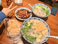 -小潘记鸭血粉丝汤