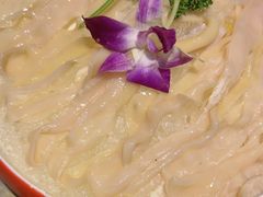 -忘情水鱼头·鲜鱼火锅(滨江中路店)