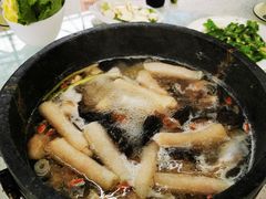 -墨脱石锅椰子鸡•海鲜糟粕醋(榆亚路店)