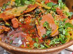 -成都你六姐·牛肉冒菜(信泰中心商场店)