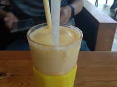-Who乎coffee&bar
