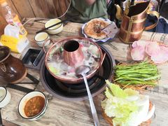 -香香腊排骨.野生菌火塘总店(束河店)