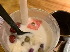 海南椰奶清凉补-大头椰·椰子鸡火锅(南宁万象城店)