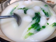 奶白菜煮手打墨鱼丸子-花锦堂·隐庐