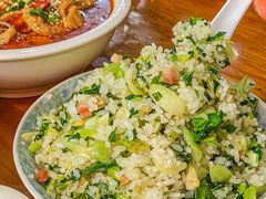-胡子饮食店