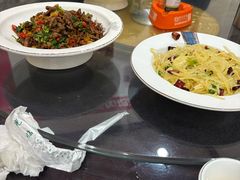 -湖南人家湘菜馆(镇江路店)