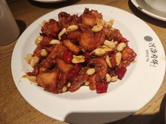 宫保鸡腿肉-河沿肉饼Beijing Pie(锡拉胡同店)