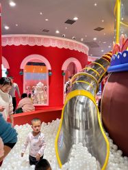 -Qmiss家庭娱乐中心(恒隆广场店)