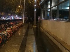 -黄浦路(地铁站)