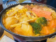 -暖食光·台式家庭餐厅·生日主题店(万达店)