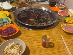 -毛毛老火锅(八年观音桥店)