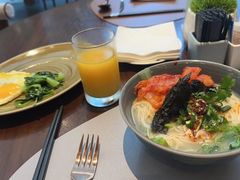 -上海虹桥祥源希尔顿酒店