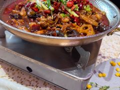 -小董哥烤串·爆汁大油边(故宫店)