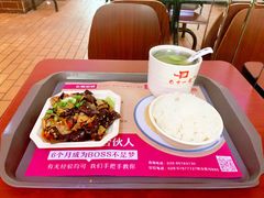 -71号豆汤饭·成都小馆(春熙路百盛店)