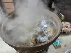 -威邵鸡煲(西华路总店)