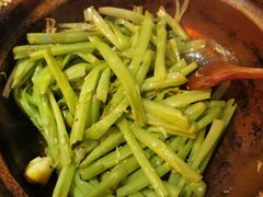 野山椒虾酱啫通菜梗-啫神·广州地标美食(北京路店)