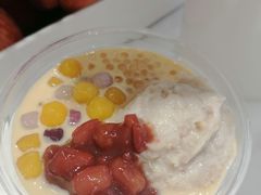 馋豆花-肆季·鲜萃果粒汁