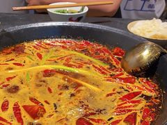 -四小区火锅·巷子里的重庆火锅(花照壁店)