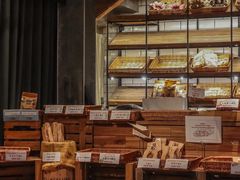 -Common Table · Brunch & Coffee